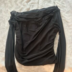 Windsor black off the shoulder woman crop top